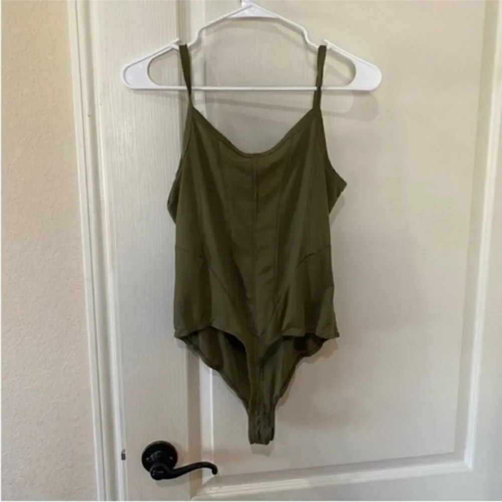 NWOT Free People Ribbed Bodysuit size large